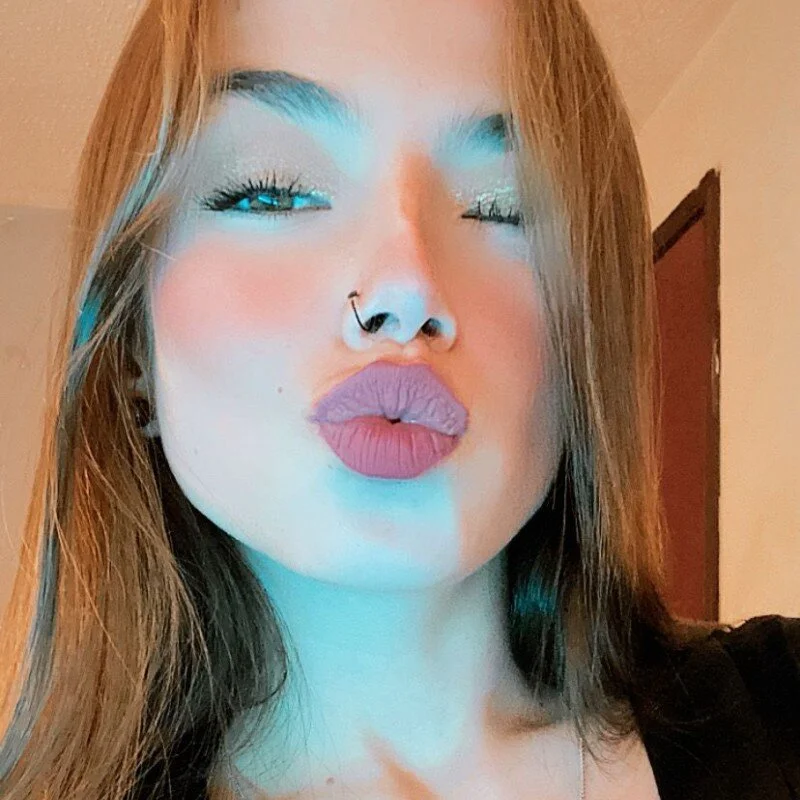 Mia_Victoria22 Stripchat profile image