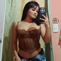 תמונת פרופיל של Mia_Petite18