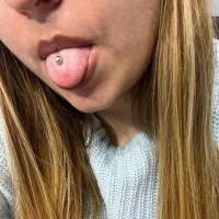 Maria_Bond's Profile Pic