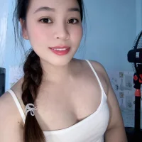 Nhinhi_bb