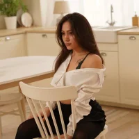 Alishha_Sky webcam model