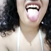 Arabqueenbi's Avatar Photo