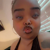 Caramelcreamer webcam