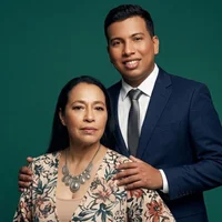 Evelyn_Robin's Avatar Pic