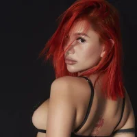 ValeryRuiiz Φωτ, Προφίλ