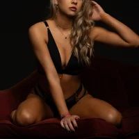 tiffstreatsxoxo's Avatar Pic