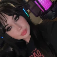 GothGirlGia's Profile Pic