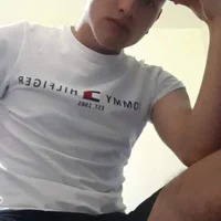 HotPapi_YSuNalgona 的個人資料圖片