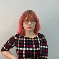 LynnGomer's Profile Pic