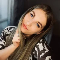 PinkBattercup's Profile Pic
