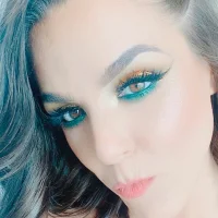 violet10134's Profile Pic