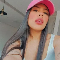 Alessia-Ferrer Adlı Modelin Avatarı