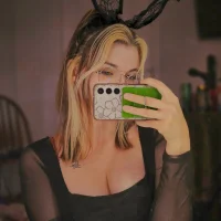 SerenityRosie's Avatar Pic