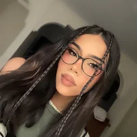 Samanta_Smiith's Profile Pic