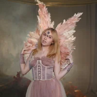 Gambar Profil EllenaGreen