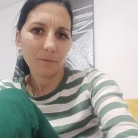 lyly_silvy's Profile Pic