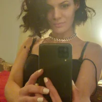 LuckieLucie's Profile Pic