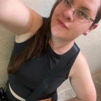 Katy-351990 model avatar