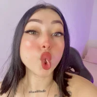 Isa__cute's Profile Pic