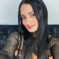DakotaBlare_1