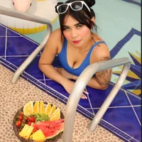 Gambar Profil Julieta_moore_