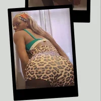 pettiebarbiedoll