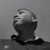 Boy_18_'s Profile Pic