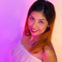 Lorrainee_'s Profile Pic