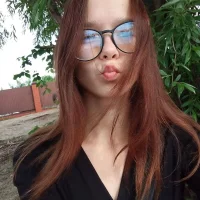 emma_myr's Profile Pic