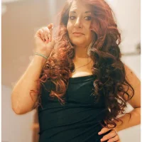 ELLAV8YOU69's Profile Pic
