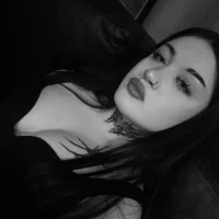VixiDavis's Profile Pic