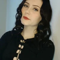 Foto desnuda XXX de CaliTreutel