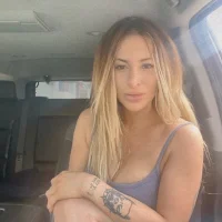 DirceMiranda's Offline Chat Room