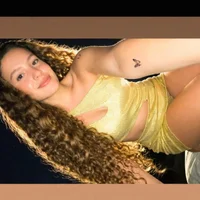 Angie25i0's Profile Pic