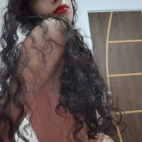 LizLune's Profile Pic