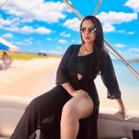 arabella_hot's Avatar Pic