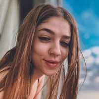 GreeneHelenNew Φωτ, Προφίλ