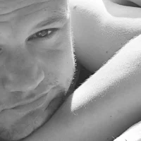 รูปโปรไฟล์ของ MaxVibeS