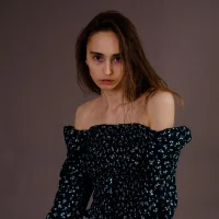 Gambar Profil RaizaLiveDate