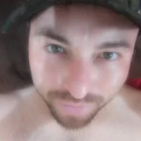 صورة الملف الشخصي لـ richard190887