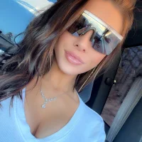 Ảnh Đại Diện tastemecaroline