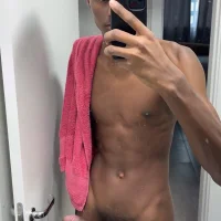 _gustav00's Profile Pic