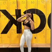 รูปโปรไฟ ล์ของ Chloe_Storm212