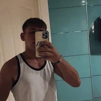 BlondeHornyHot