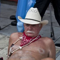 MrSmilesNudist's Avatar Pic