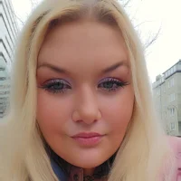 swedishbarbieyolo's Profile Pic