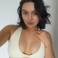 CutieHott 的个人资料图片