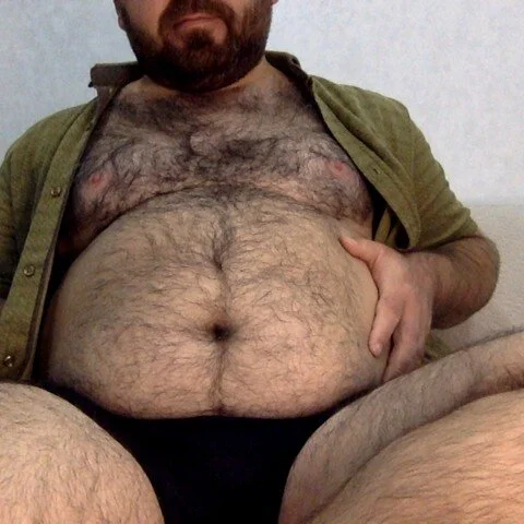 hugsbear33 profile photo