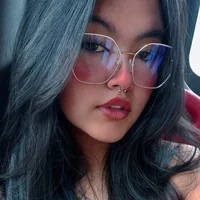 paris_t_'s Profile Pic