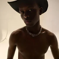 Playboy_Jungle webcam